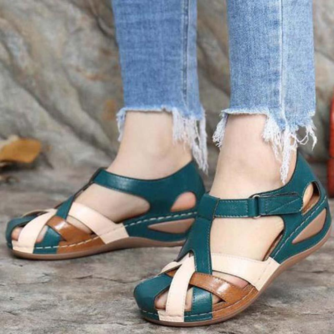 Sandali Eleganti con Intagli per Donna | Comodi