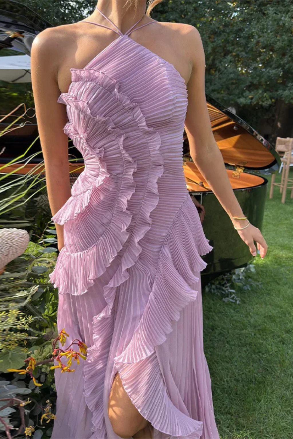 Imogen | Abito Maxi Estivo con Volant, Schiena Scoperta e Collo all'Americana da Donna