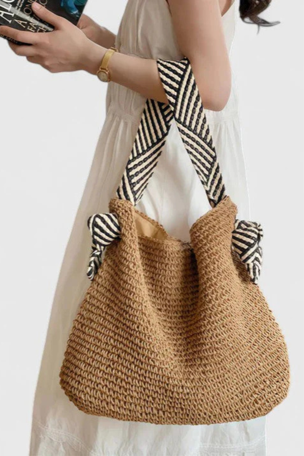 Briar | Bolso tote de mujer de paja trenzada con correa a contraste