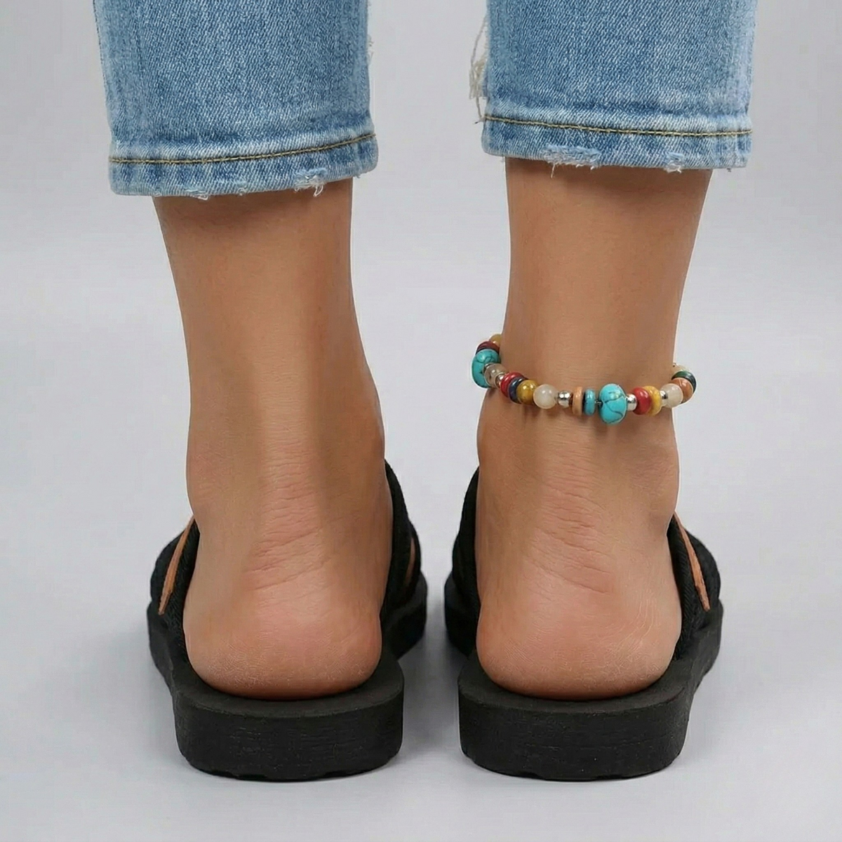 Sandali donna estivi con fasce incrociate e suola comfort antiscivolo