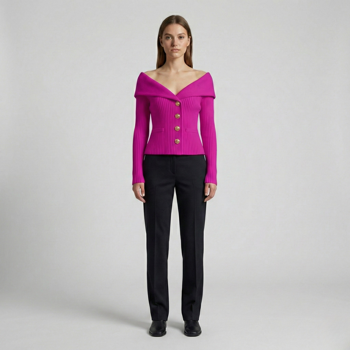 Giacca cardigan donna a coste con bottoni scollo a V fit aderente