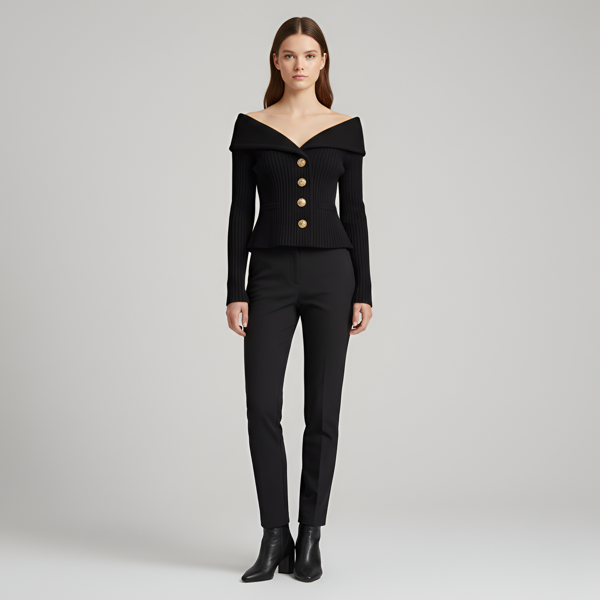 Giacca cardigan donna a coste con bottoni scollo a V fit aderente