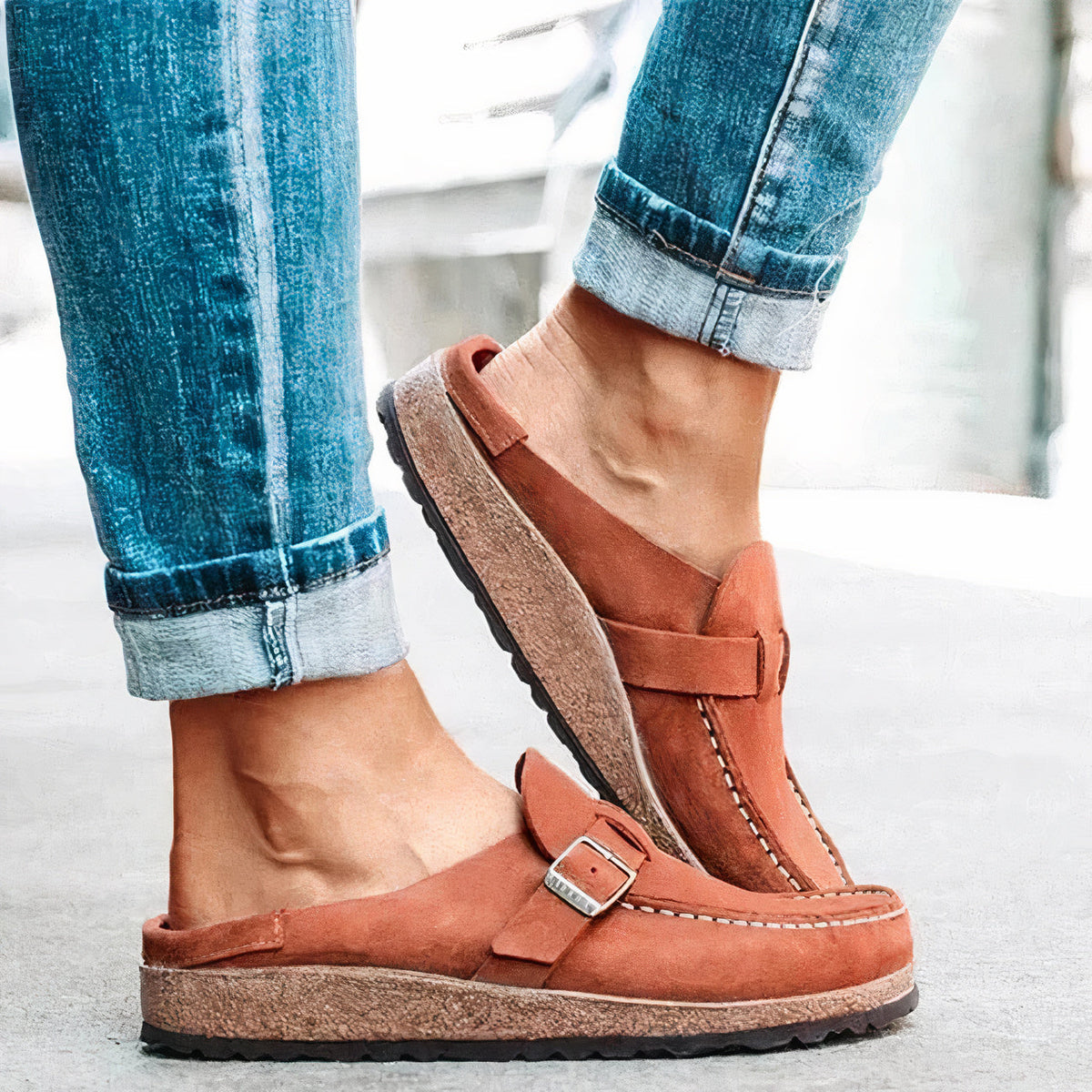 Sneakers da donna in sughero con plantare anatomico traspirante in nabuk