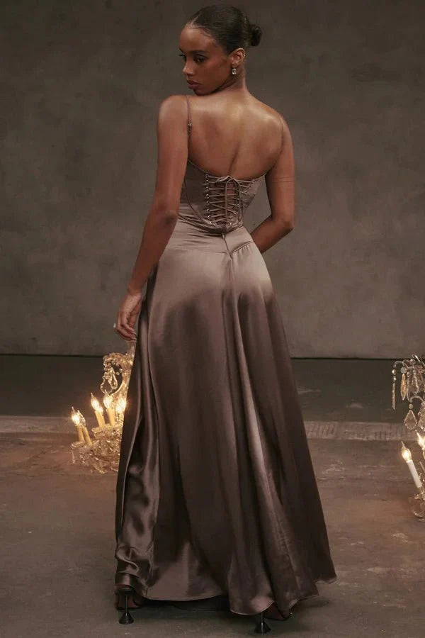 Gabriella – L'Abito Maxi Corsetto in Raso Setoso