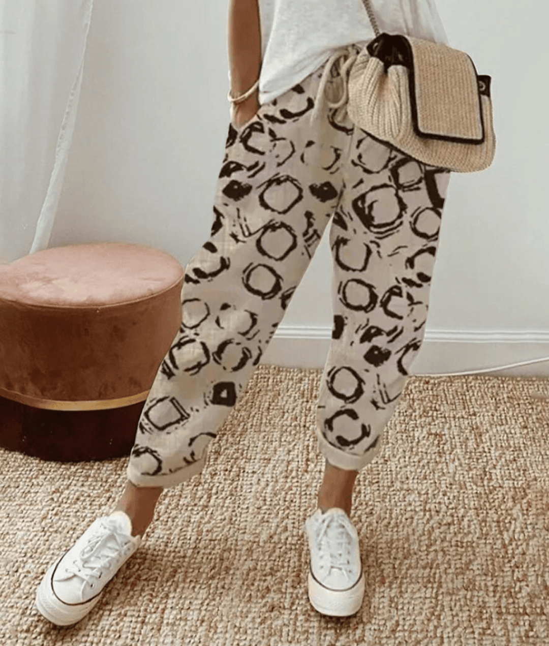 Pantaloni classici da donna in lino leggero