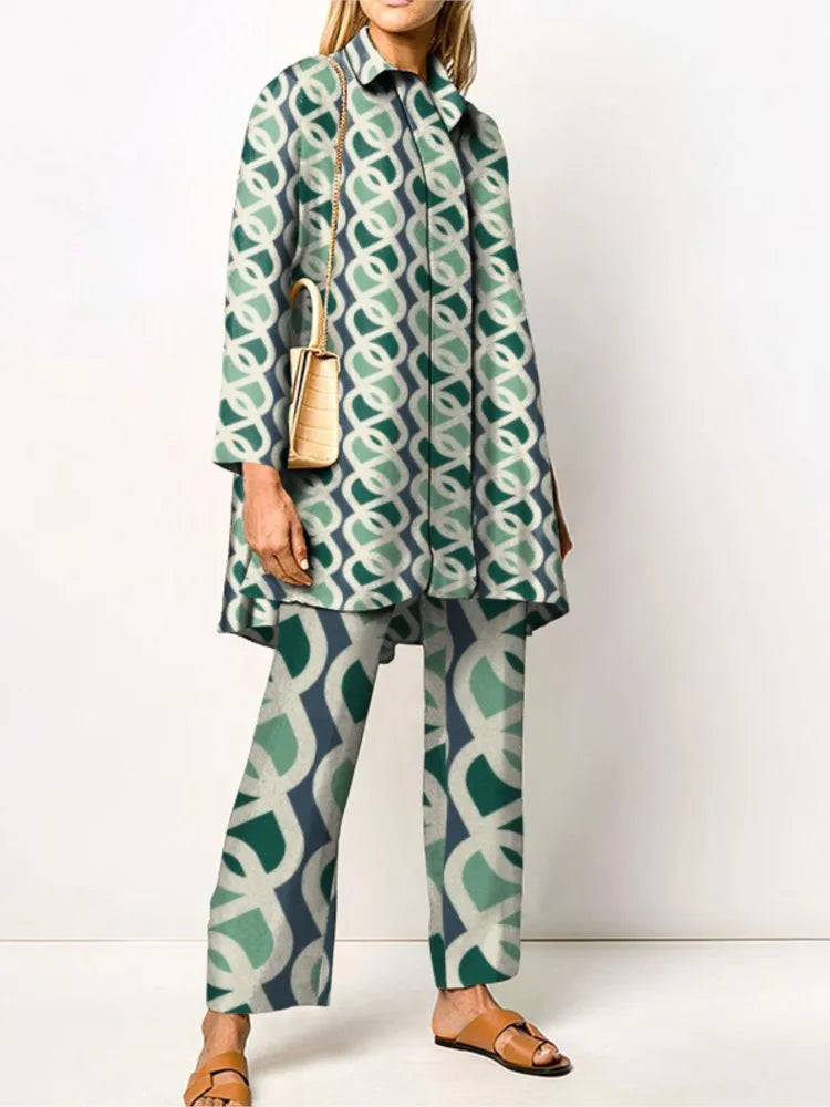 Elegante completo vintage due pezzi da donna – Blusa e pantaloni alla moda