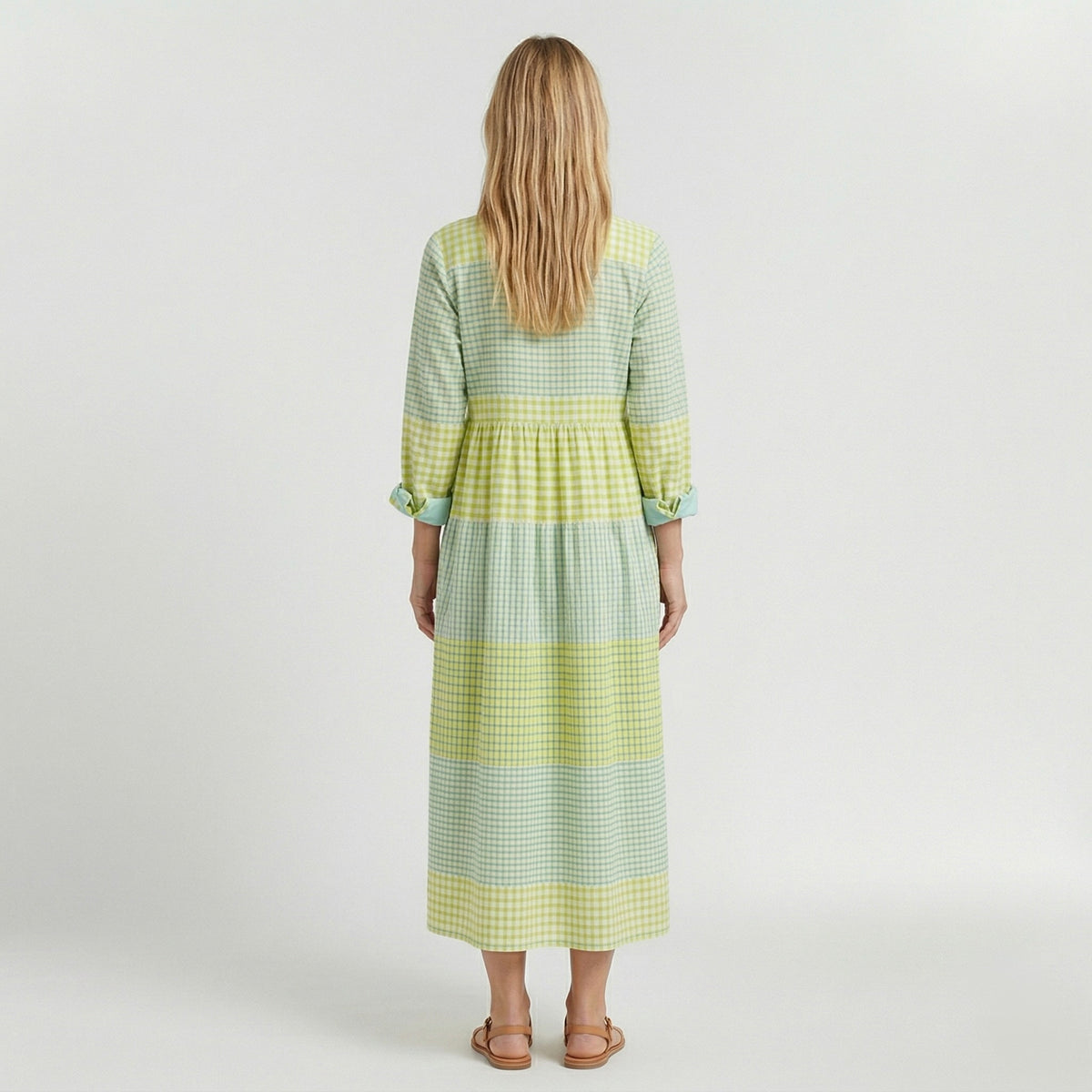 Abito Maxi a Righe con Balze da Donna – Leggero a Maniche Lunghe per l’Estate