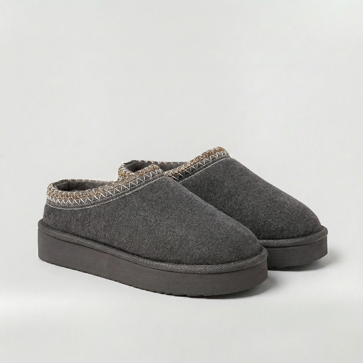 Pantofole Donna Invernali con Suola Platform Scarpe Casa Calde Stile Ciabatte Casual