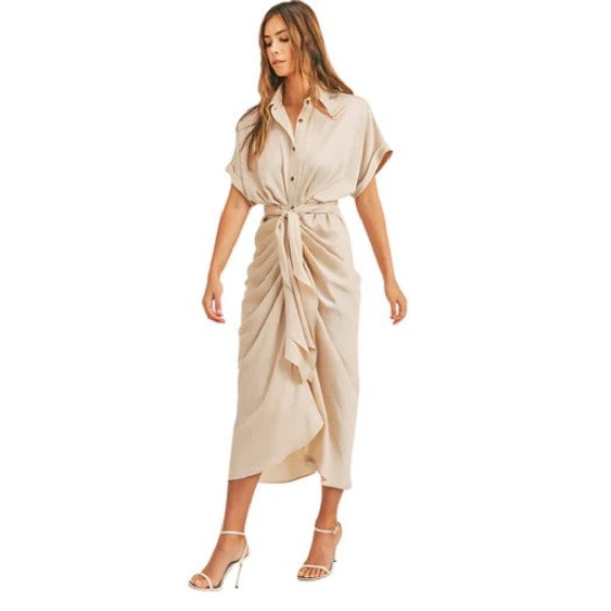 Elegante Abito con Rouches