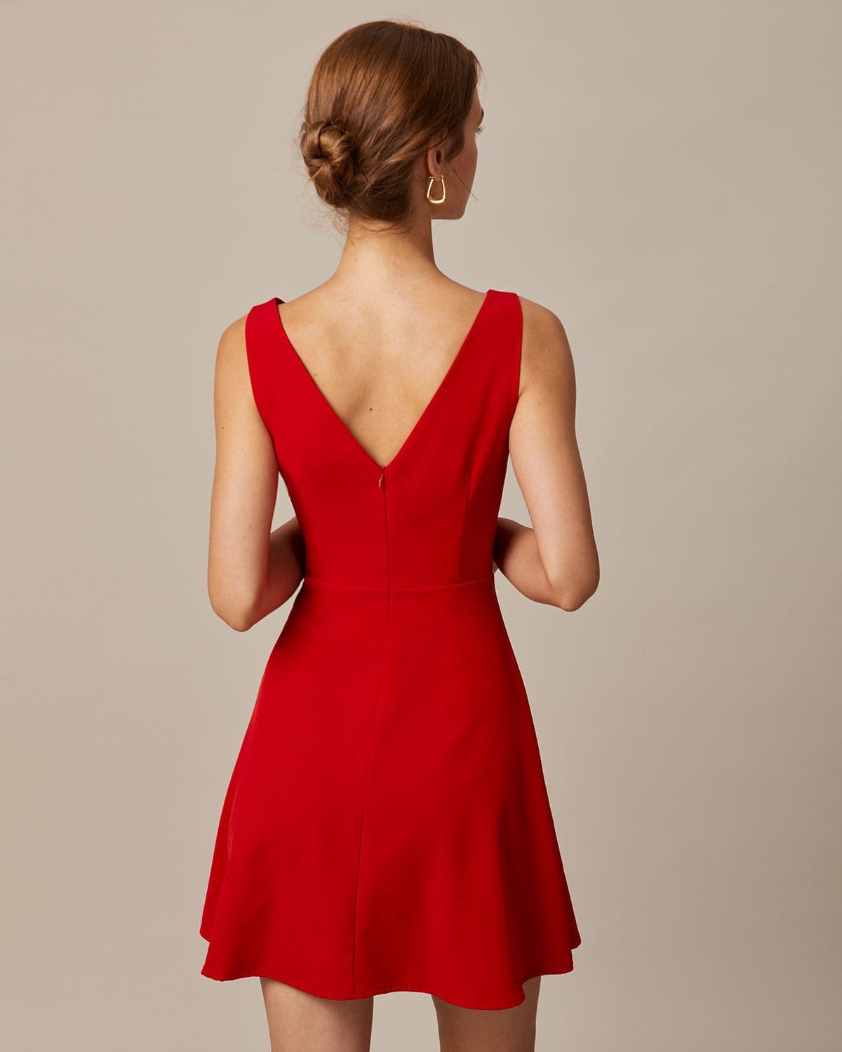 Joy | Sleeveless Boat Neck High Waist Ladies Day Mini Dress