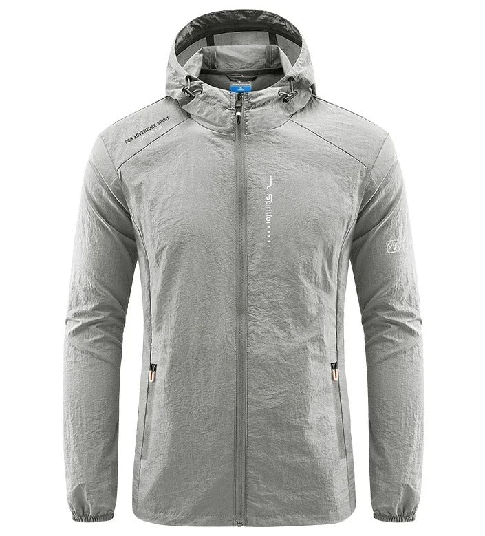 Giacca Estiva con Cappuccio Ultra Leggera da Uomo – Antivento e Protezione Solare