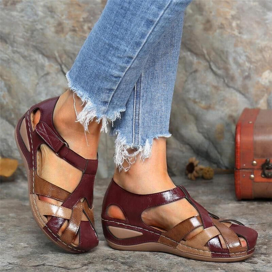 Sandali Eleganti con Intagli per Donna | Comodi
