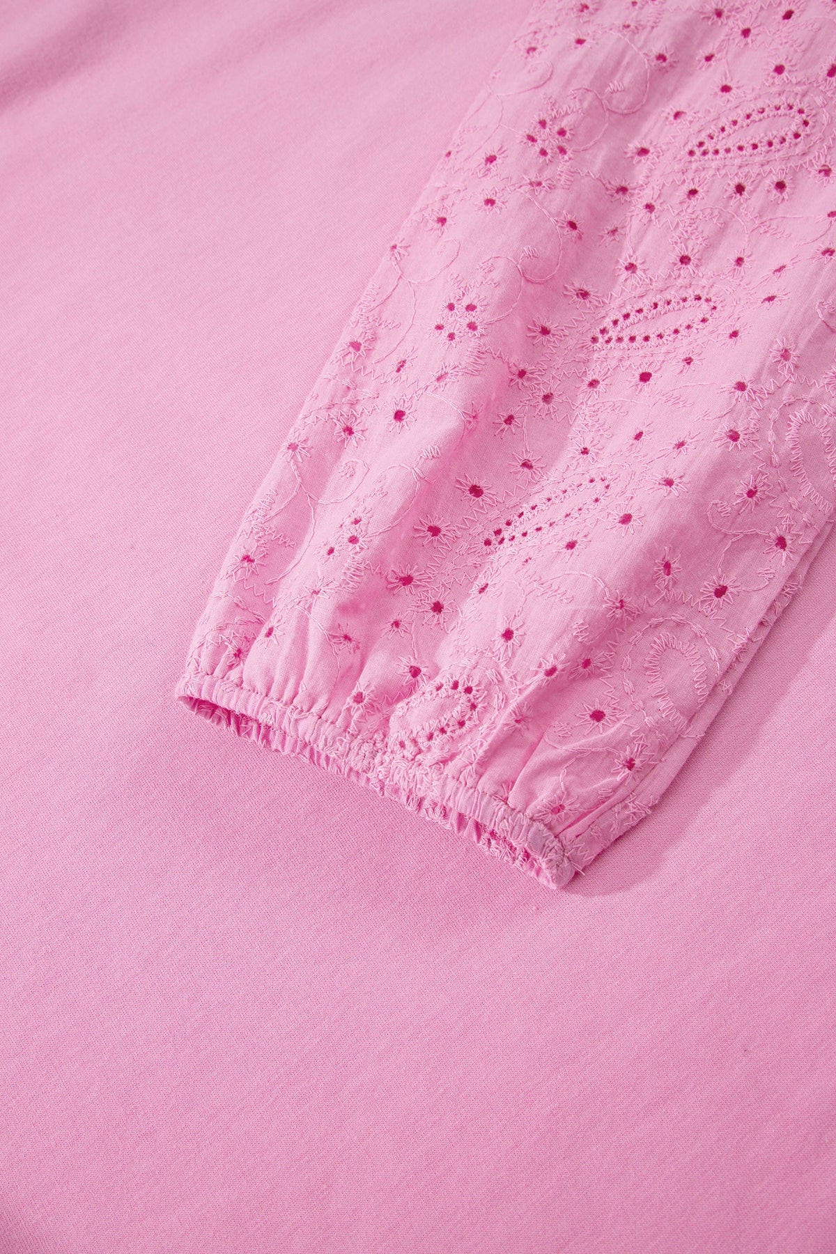 Top Patchwork Rosa con Motivo Paisley, Cuori di San Valentino e Ricamo Inglese a Maniche Lunghe
