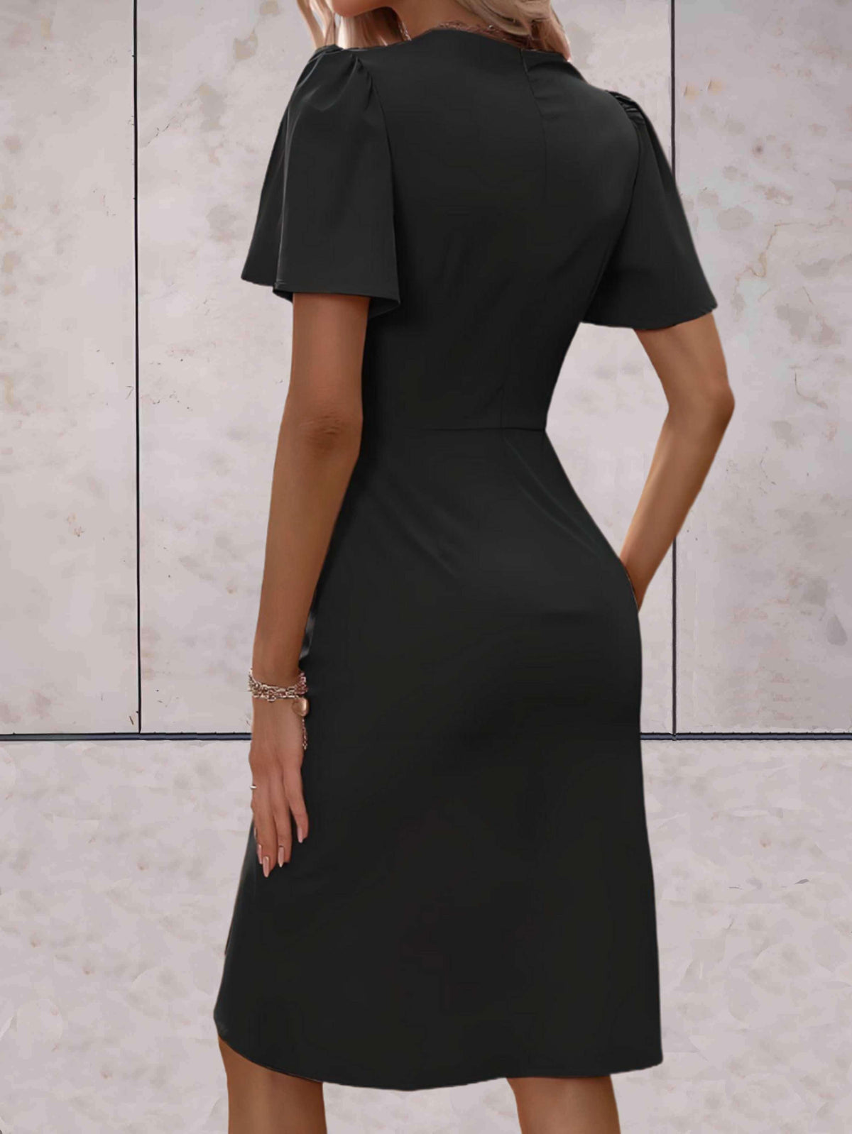 Abito a Portafoglio da Donna – Elegante Abito Incrociato con Scollo a V e Vestibilità Regolabile per Ogni Occasione