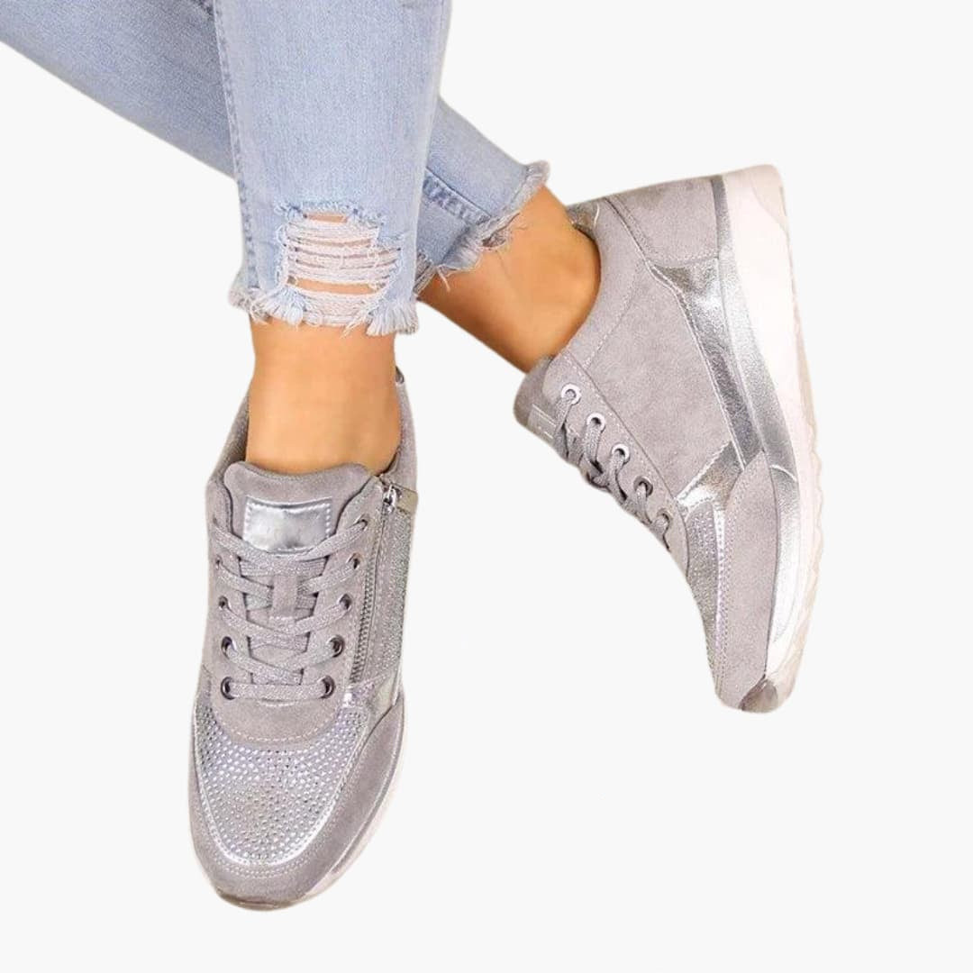 Sneakers stringate da donna con cerniera laterale e suola testurizzata