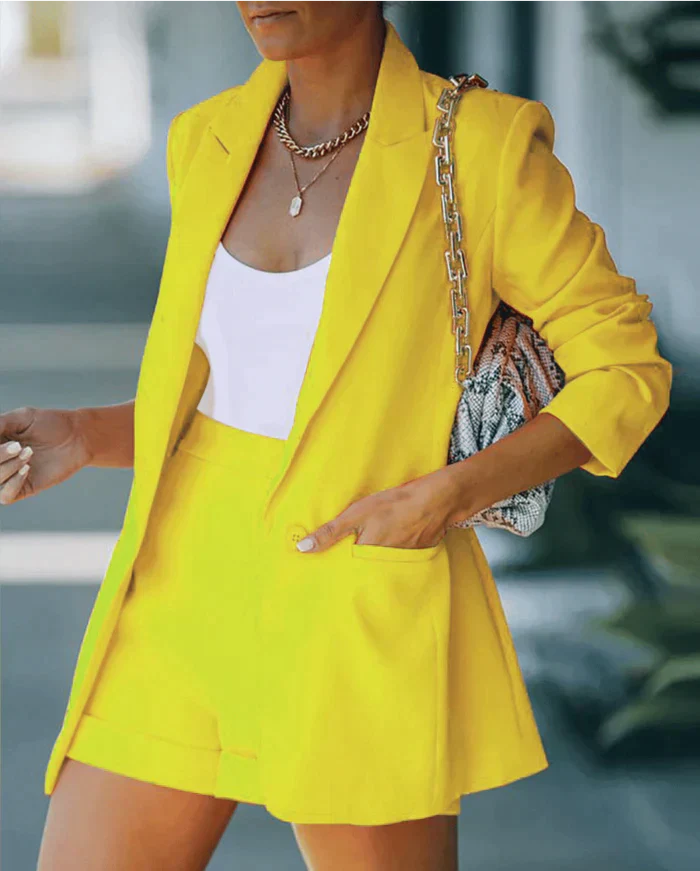 Ada - Blazer & Pantaloncini Set