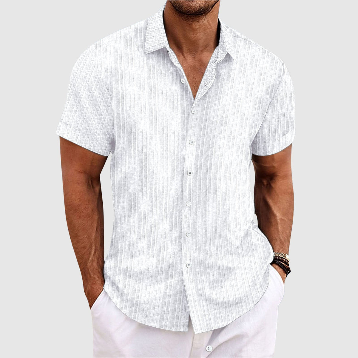 Camicia da uomo a righe a maniche corte con colletto classico