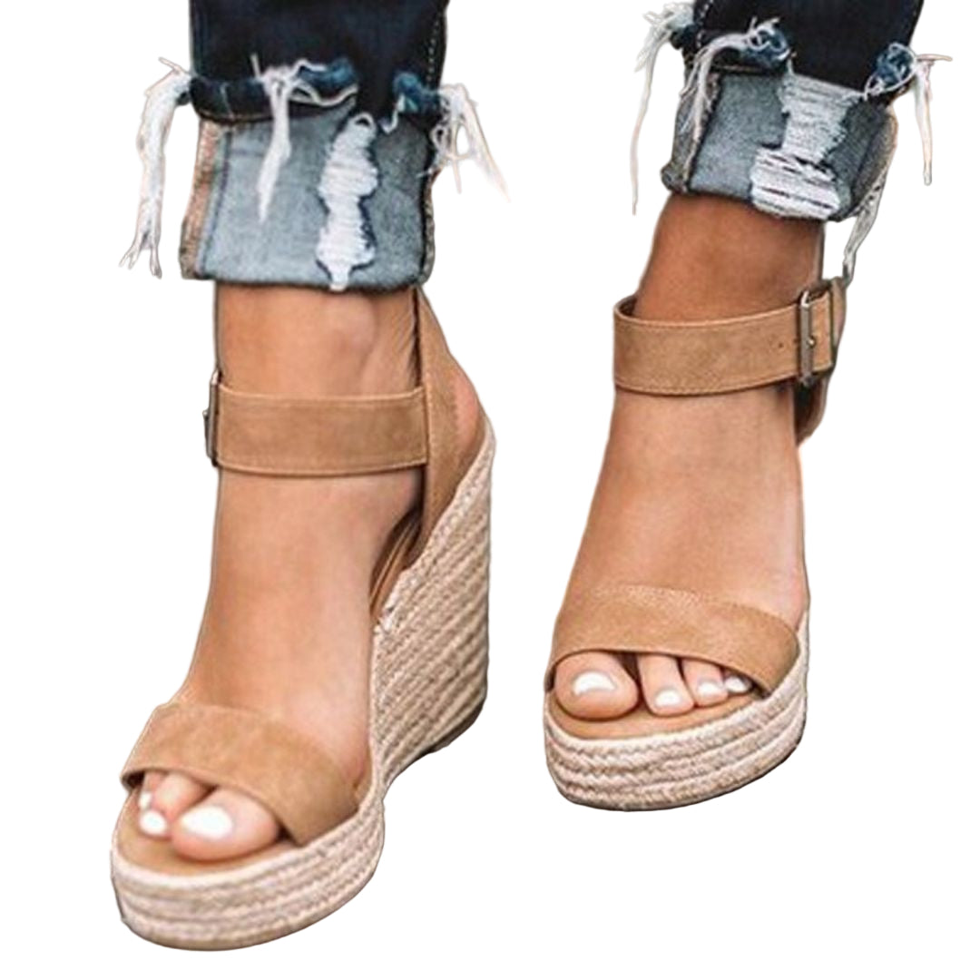 Sandali con zeppa eleganti e comodi da donna