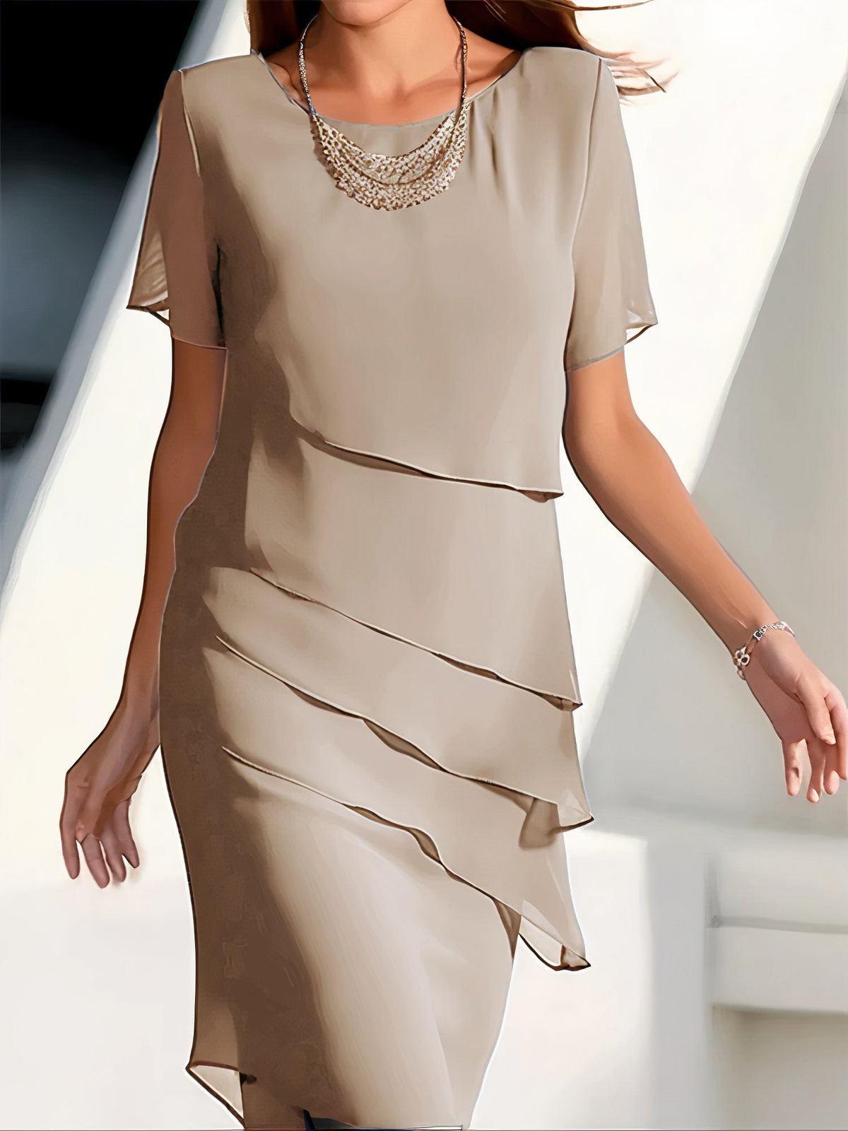 Bernadette - Vestito in Chiffon Leggero con Plissé