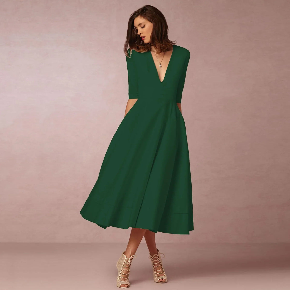 Vestito midi con scollo a V e maniche al gomito da donna