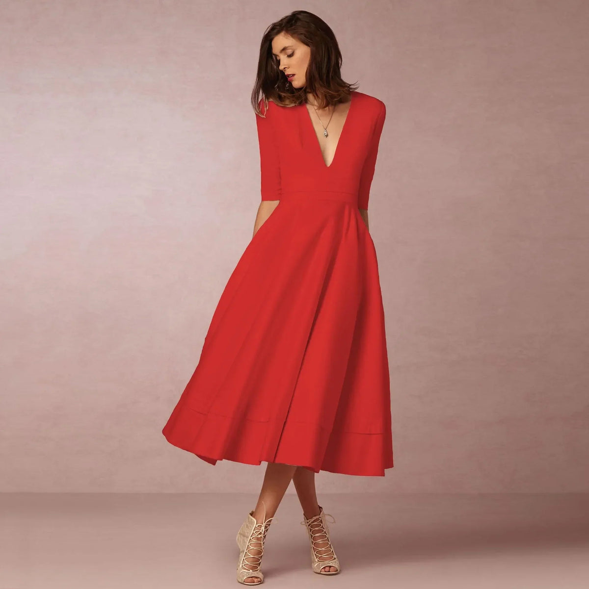 Vestito midi con scollo a V e maniche al gomito da donna