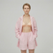 Completo due pezzi cardigan chic e shorts coordinati da donna