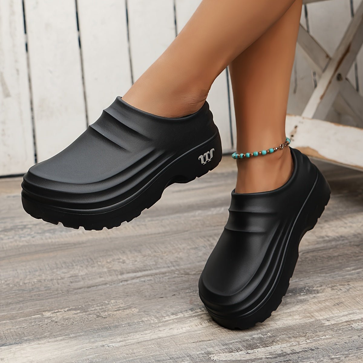 Water - Resistant Slip - On Clogs with Cushioned Sole | Active Peaks - Active Peaks