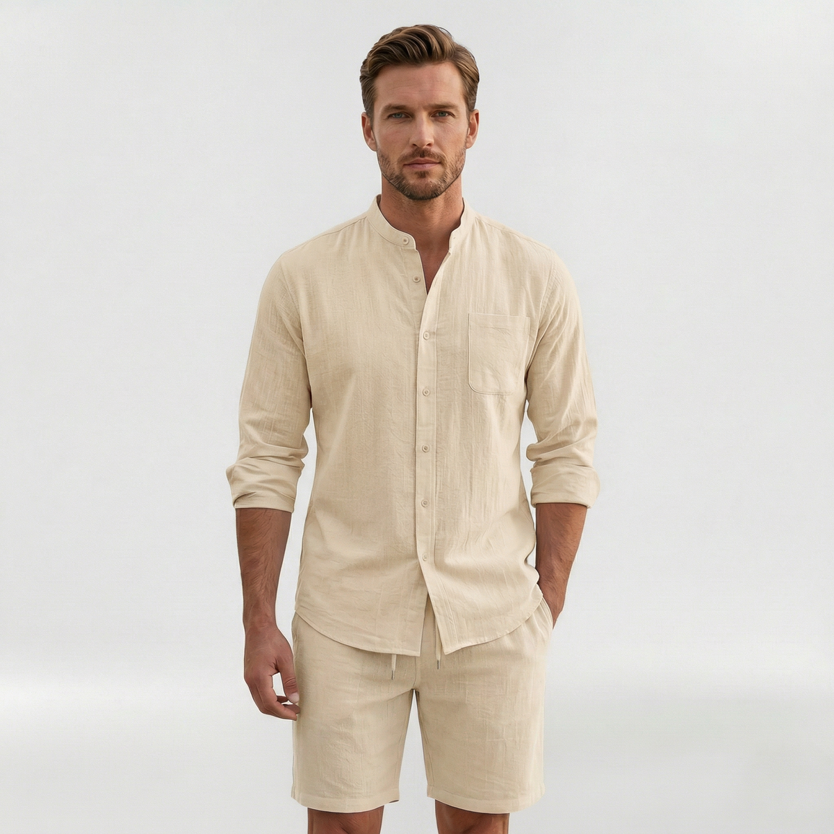Completo uomo camicia e shorts relaxed fit per uno stile casual estivo