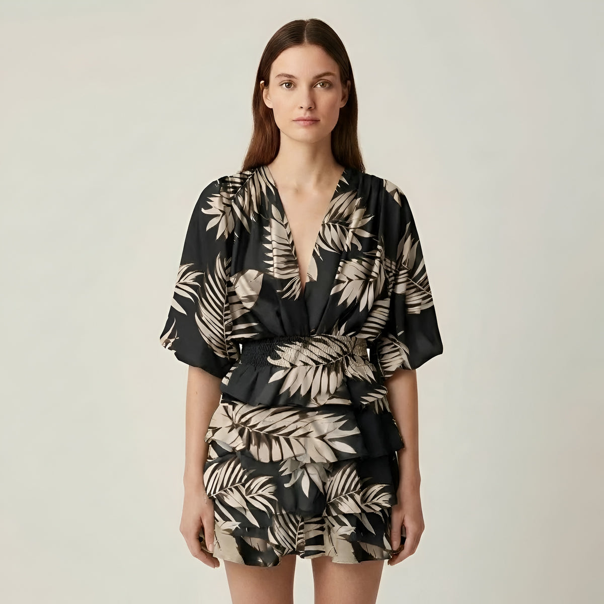 Vestito donna corto volant stampa floreale manica ampia scollo V abito estivo casual