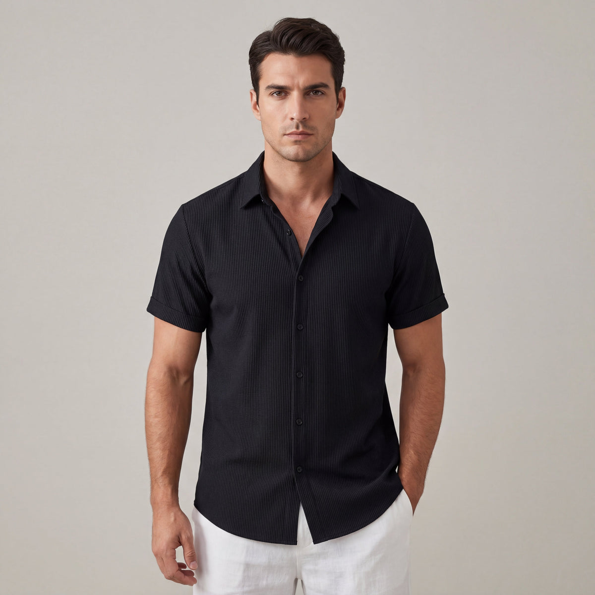 Camicia da uomo a righe a maniche corte con colletto classico
