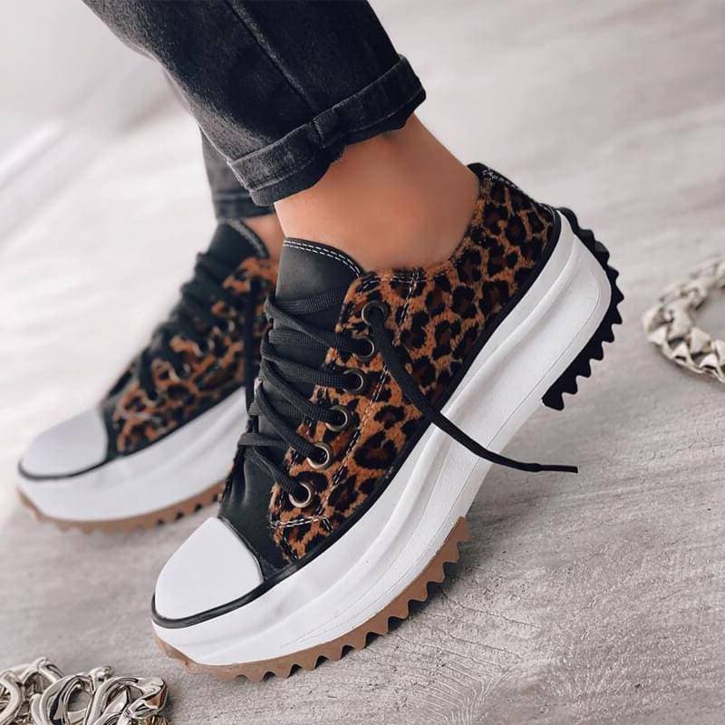 Sneakers con zeppa platform
